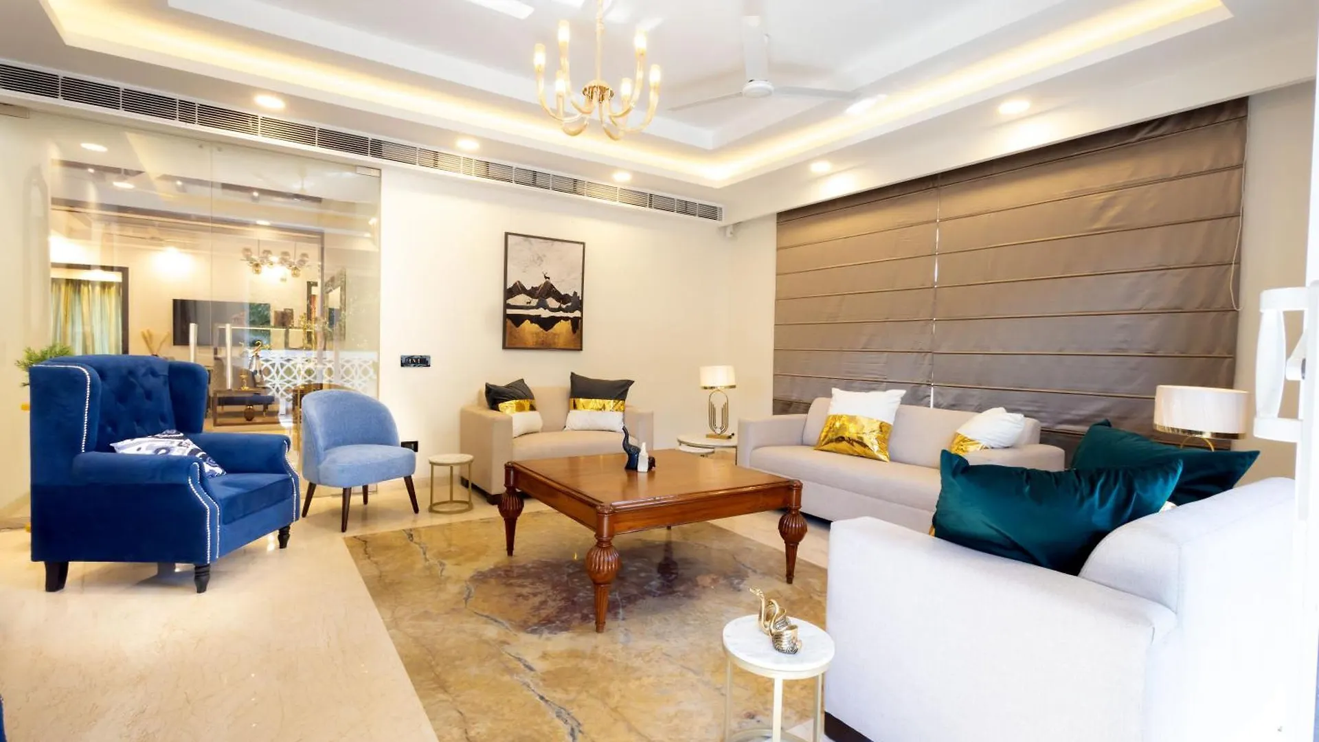 Four Bedroom Luxurious Apartment Near Cyber Hub Gurgaon