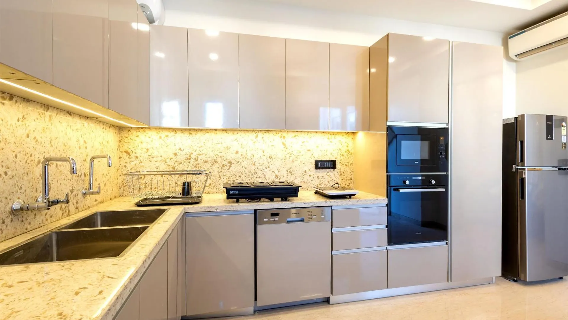 Four Bedroom Luxurious Apartment Near Cyber Hub Gurgaon